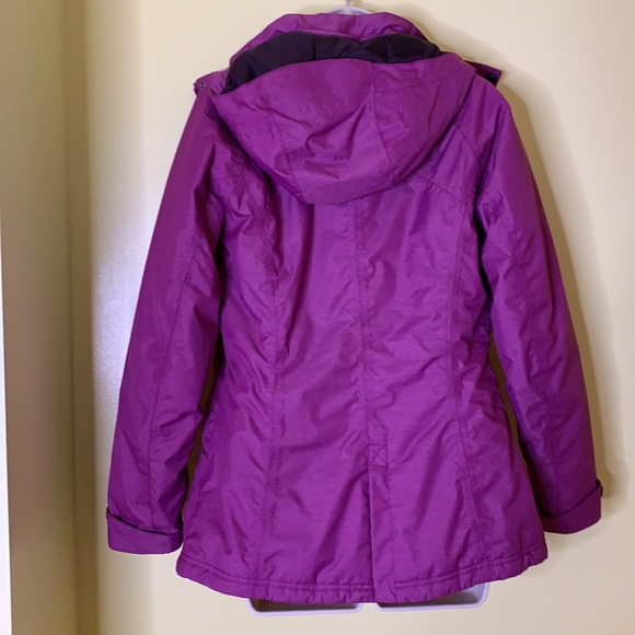 Xs Juniors The North Face 2 in 1 Jacket - Picture 6 of 7